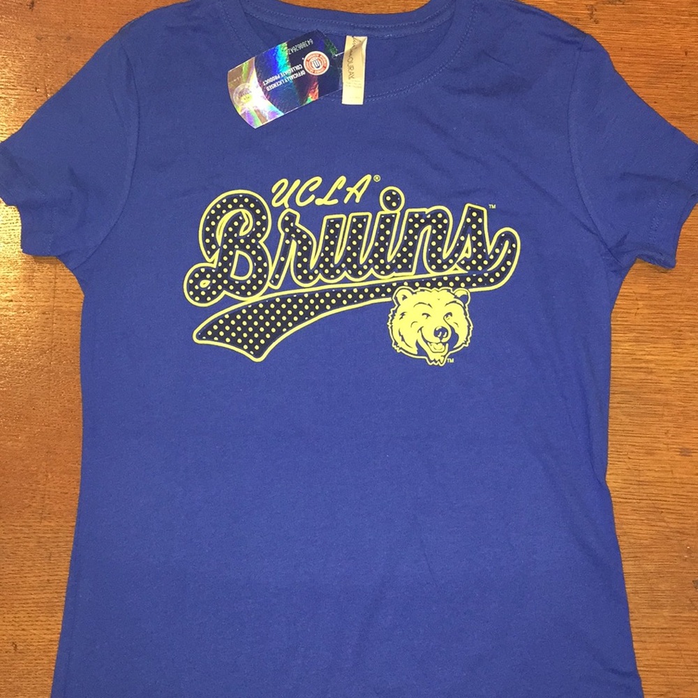 UCLA Bruins T-shirt - Picture 2 of 4